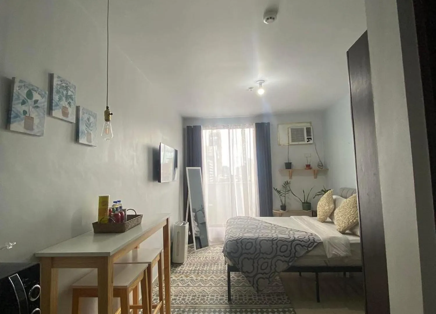 Ohana Buenbyahe Affordable Staycation At F Residences Near At Mrt Shaw Megamall And Starmall Manila 0*,  Philippines