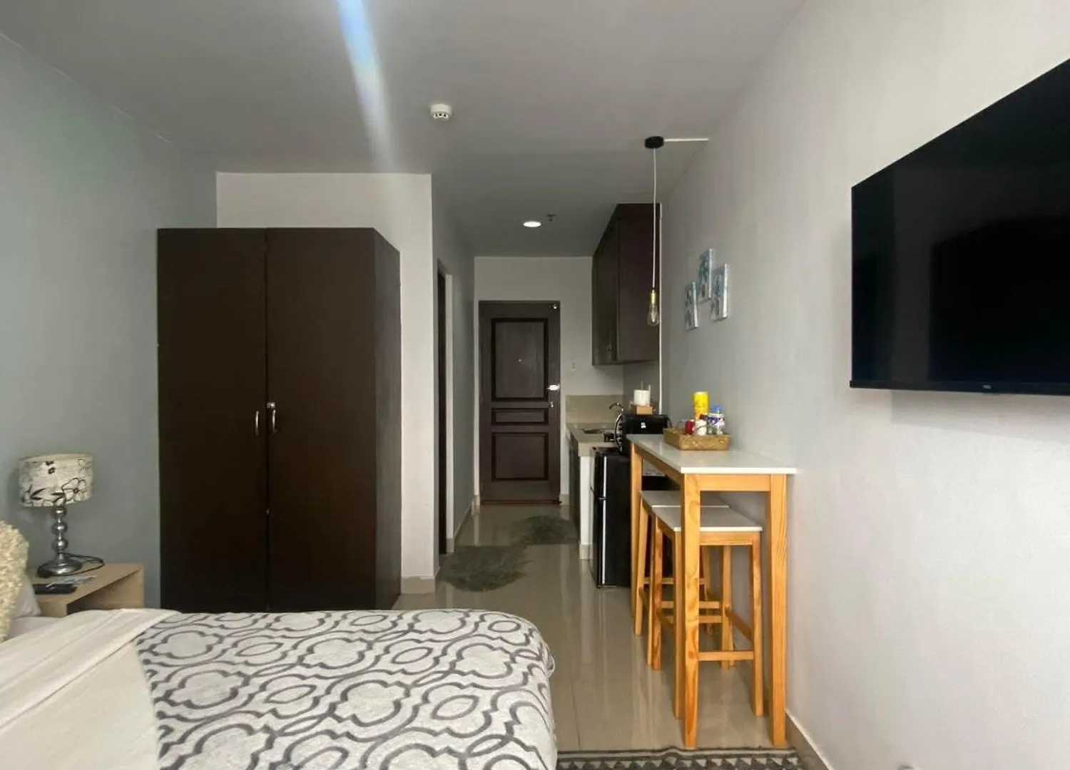 Ohana Buenbyahe Affordable Staycation At F Residences Near At Mrt Shaw Megamall And Starmall Manila 0*,  Philippines
